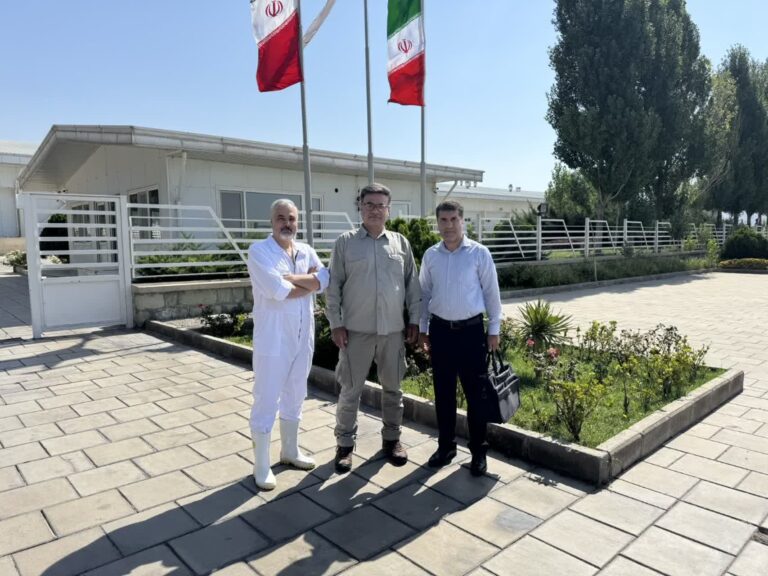 بازدید مدیرعامل شرکت مرغک از واحدهای تولیدی هم‌زمان با اربعین حسینی